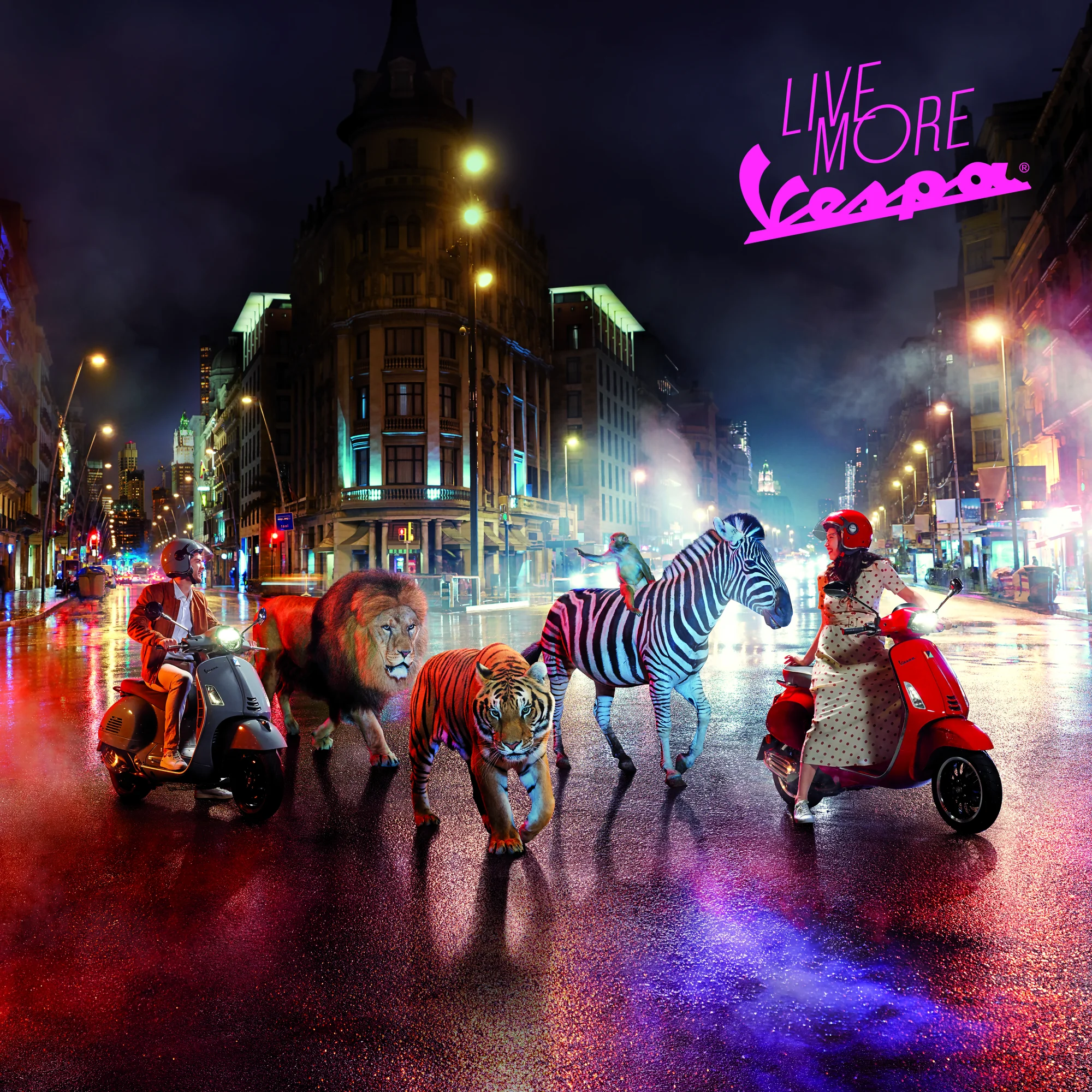 Vespa Primavera Safari